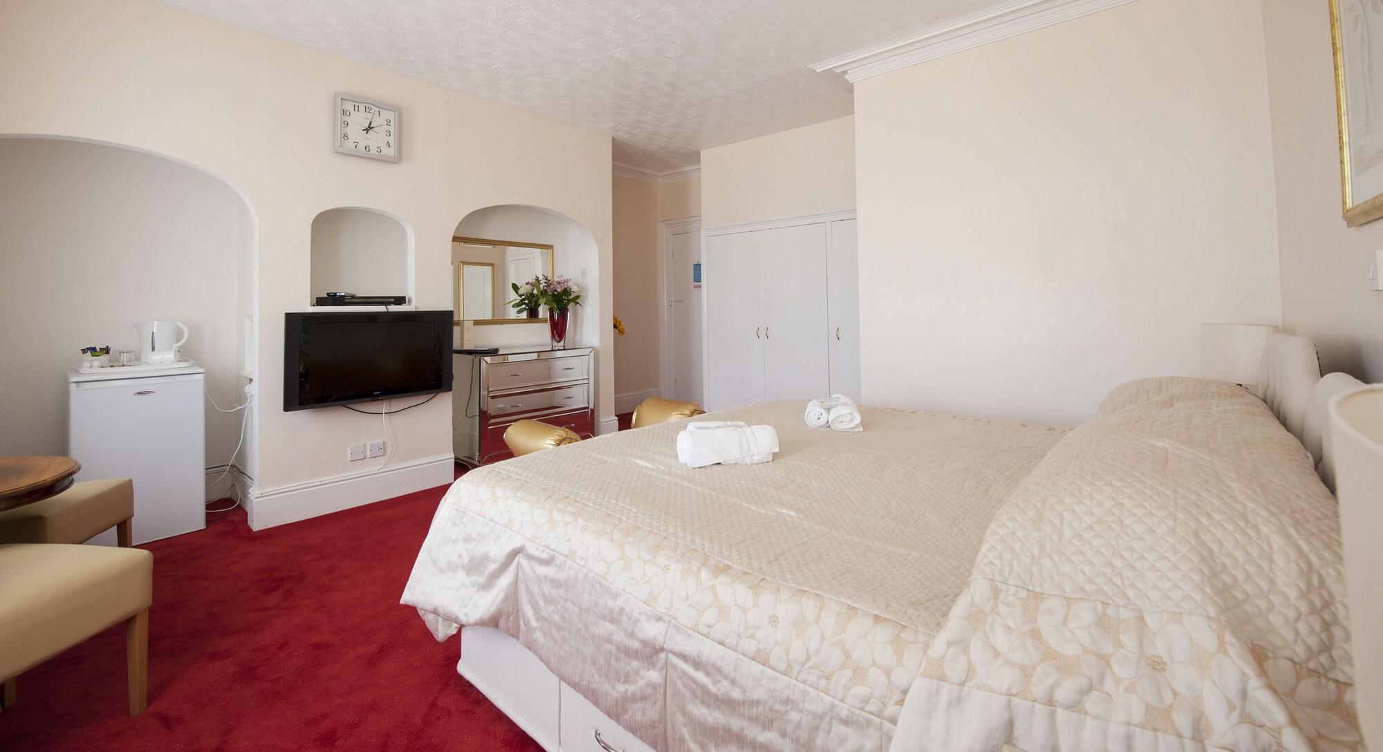 Albany Lions Hotel Eastbourne Ngoại thất bức ảnh