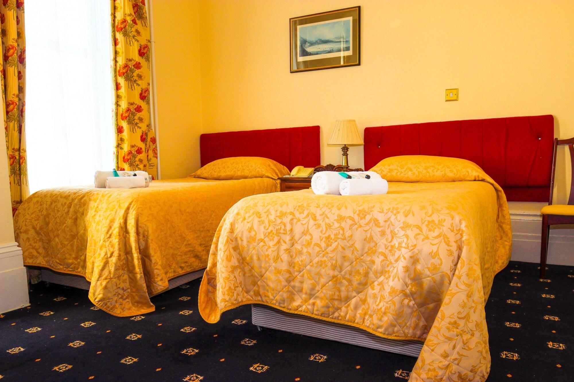 Albany Lions Hotel Eastbourne Ngoại thất bức ảnh