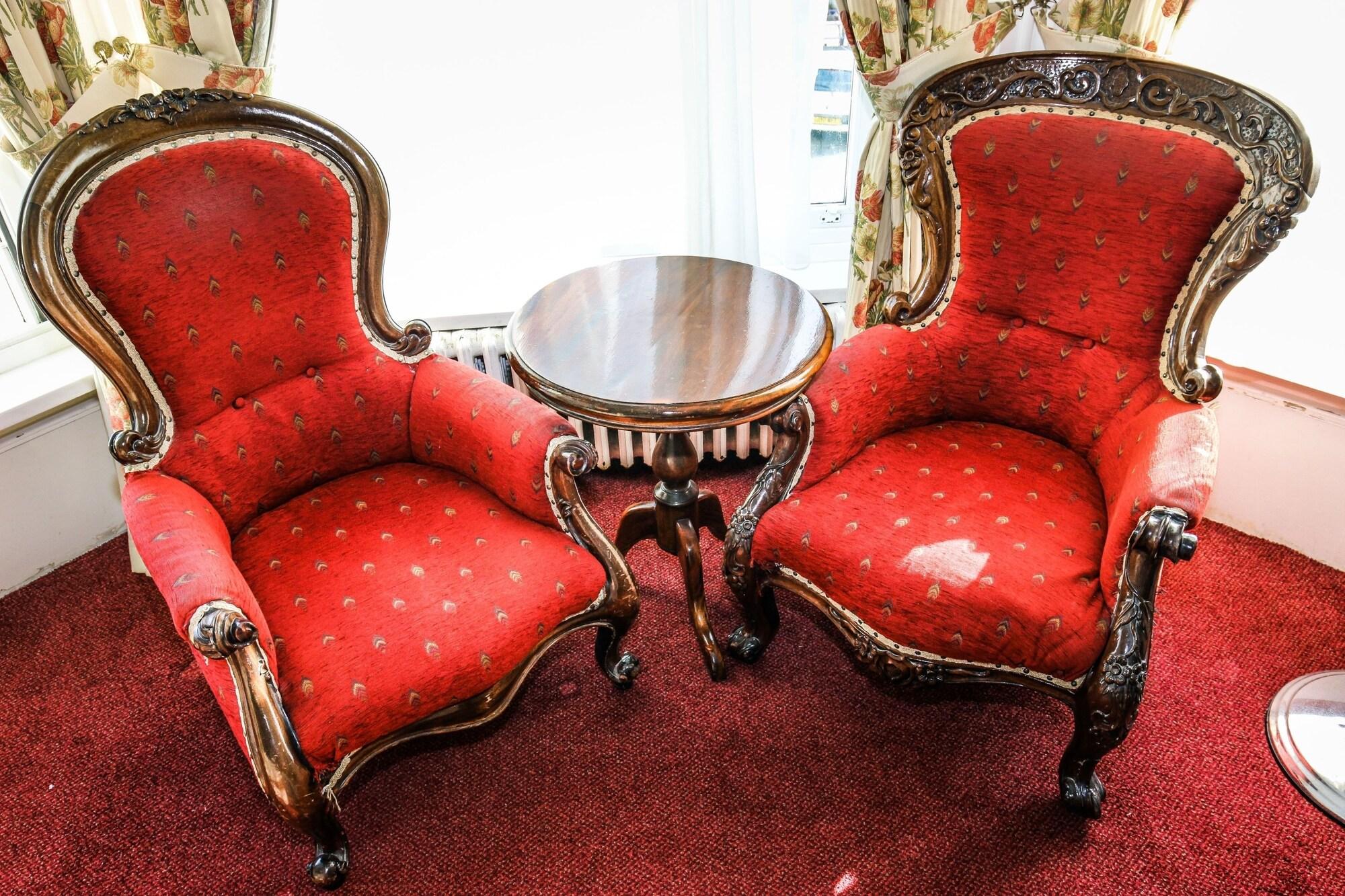Albany Lions Hotel Eastbourne Ngoại thất bức ảnh