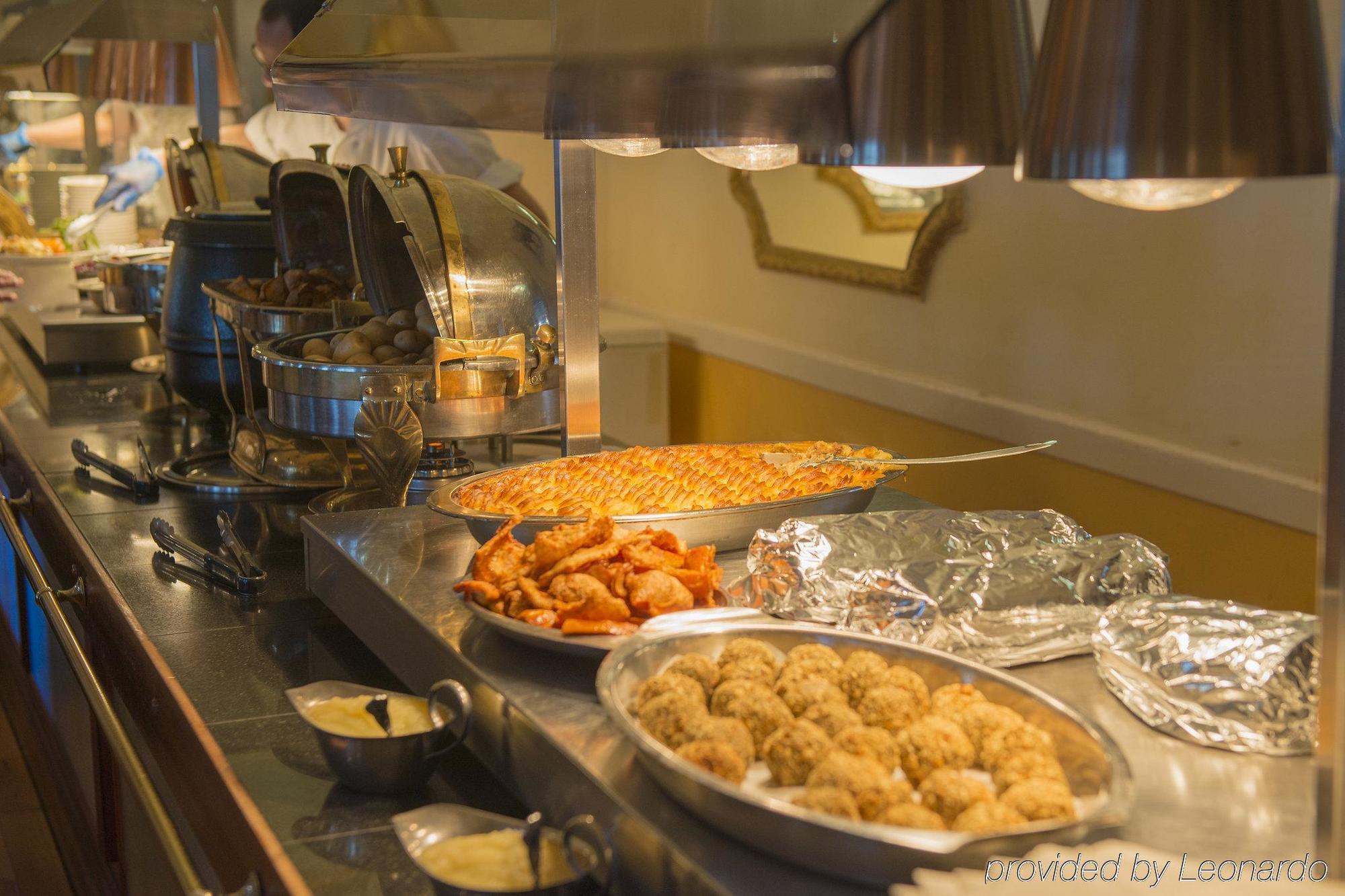 Albany Lions Hotel Eastbourne Ngoại thất bức ảnh