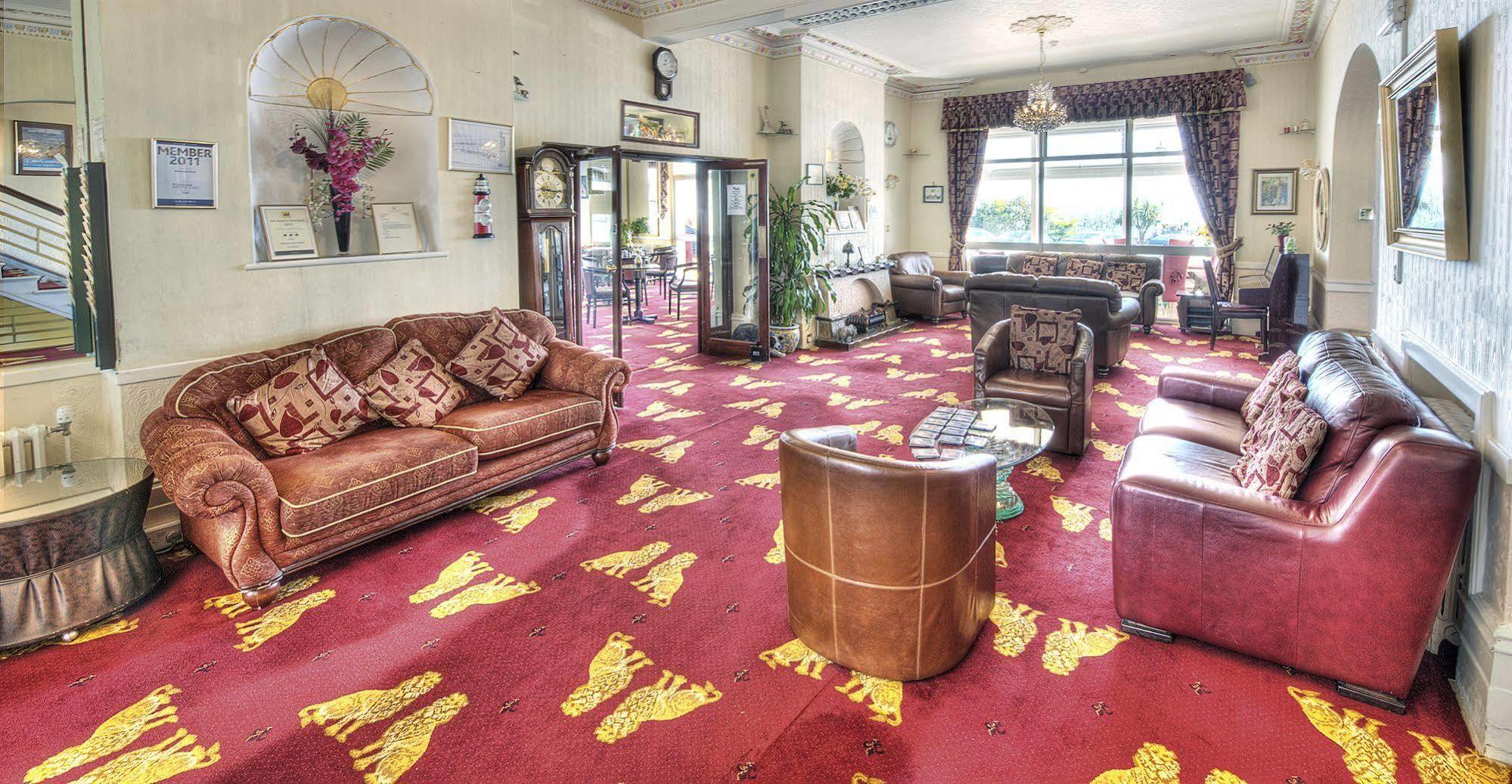 Albany Lions Hotel Eastbourne Ngoại thất bức ảnh