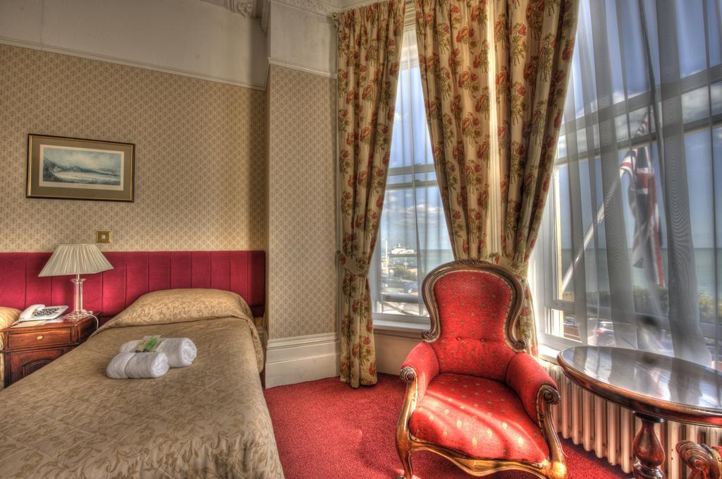 Albany Lions Hotel Eastbourne Ngoại thất bức ảnh